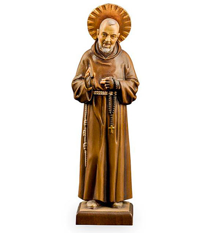 Wooden statues of the Saints and Patrons