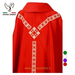 Embroidered chasuble out of Silk shantung
