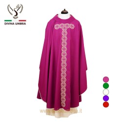 Purple chasuble out of pure wool