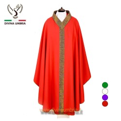 Red Chasubles out of pure wool fabric