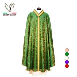 Green chasuble made of silk blend damask fabric